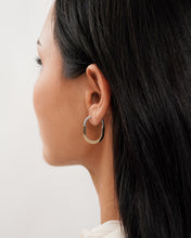 Load image into Gallery viewer, Verrou Earrings
