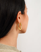 Load image into Gallery viewer, Sienna Earrings
