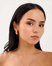 Load image into Gallery viewer, Waterdrop Earrings in Rose Gold
