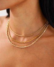 Load image into Gallery viewer, Mariner Chain Necklace
