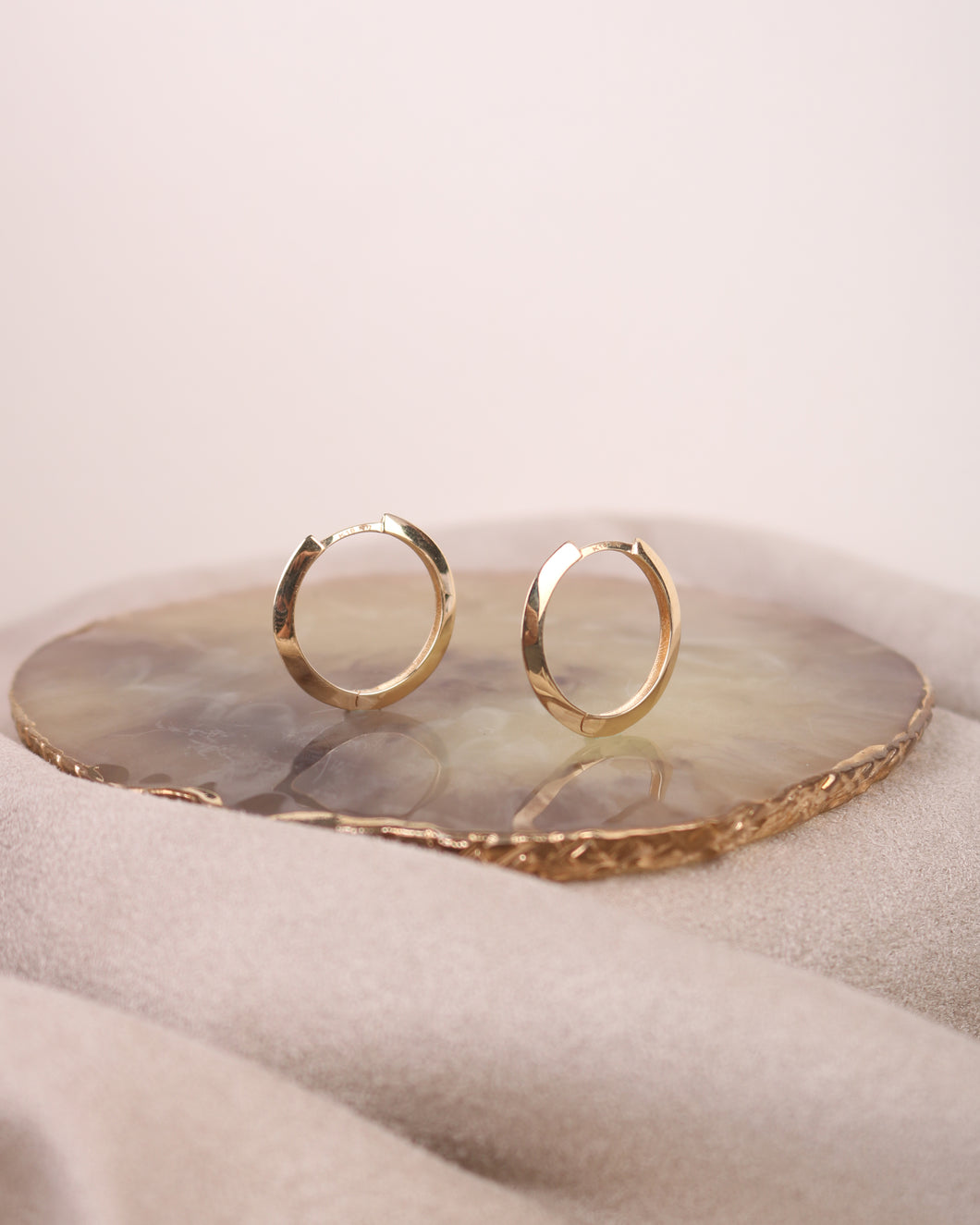 Nadine Hoop Earrings (Yellow Gold)