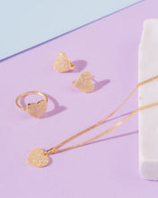 Load image into Gallery viewer, Sparkling Heart Earrings
